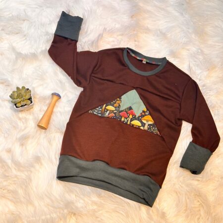 SOLD 3-6y Wool Mushroom Mountain Pullover